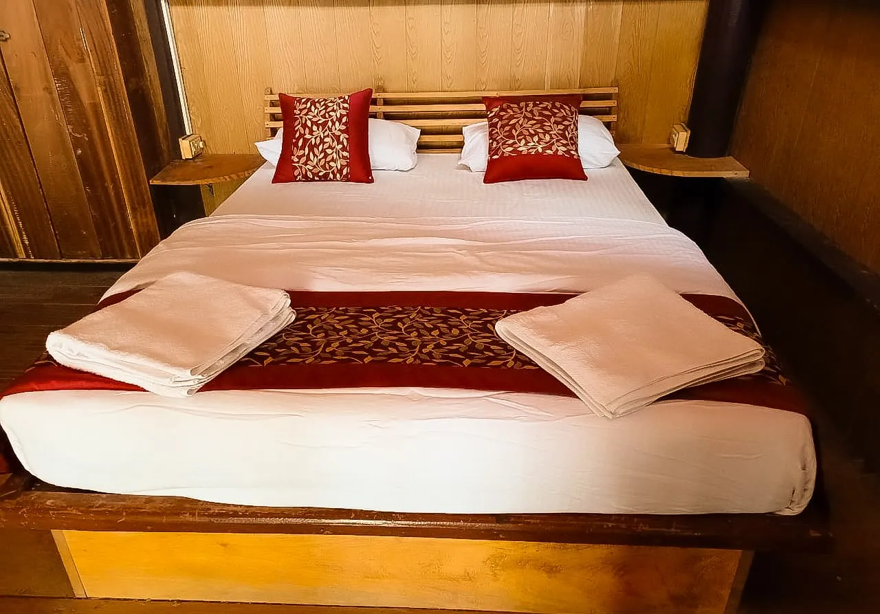 cottage rooms 1